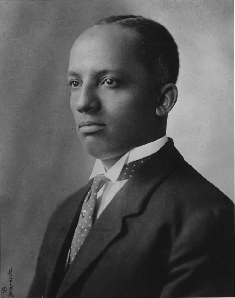 black and white photo of Carter G. Woodson from 1915